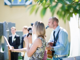 12-06-02-wedding-laurarobin-167